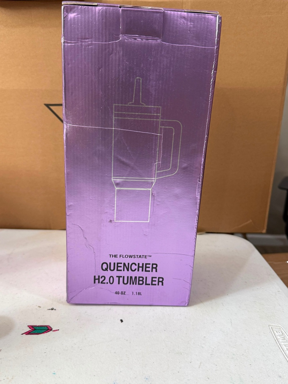 Stanley Purple Quencher H2.0 Tumbler Packaging